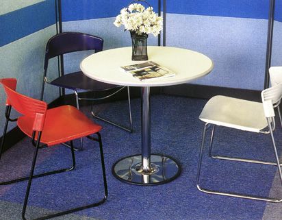 成都辦公家具公司-洽談桌生產|定制|銷售|批發(fā)|成都卓雅家具