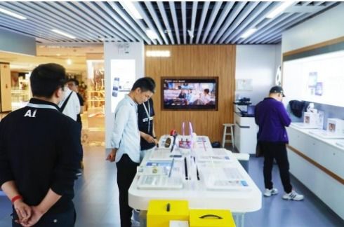 打卡杭州科大訊飛直營店 智能辦公 智慧學習產品應有盡有